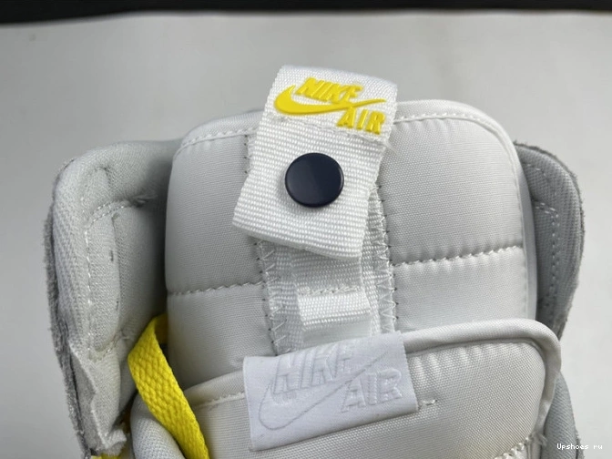 1 Light Smoke Switch High Jordan CW6576-100 - Air 0217